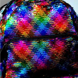 Rainbow to Silver Flippy Backpack with Three Inner Pockets